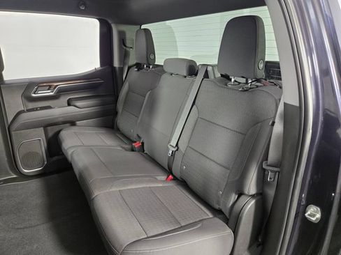 Used 2023 Chevrolet Silverado 1500 LT AWD/4WD image 16