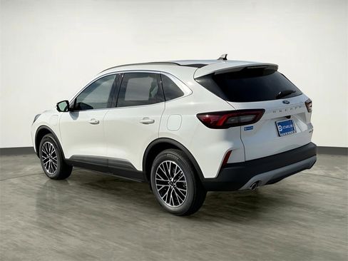 New 2026 Ford Escape SE w/ PHEV Premium Package image 6