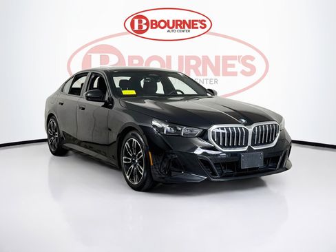 Used 2026 BMW 530i xDrive AWD/4WD image 1