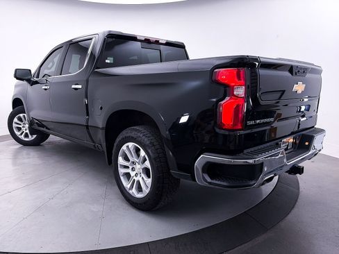 Used 2023 Chevrolet Silverado 1500 LTZ w/ LTZ Premium Package AWD/4WD image 2