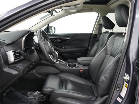 Used 2024 Subaru Outback Touring AWD/4WD image 21