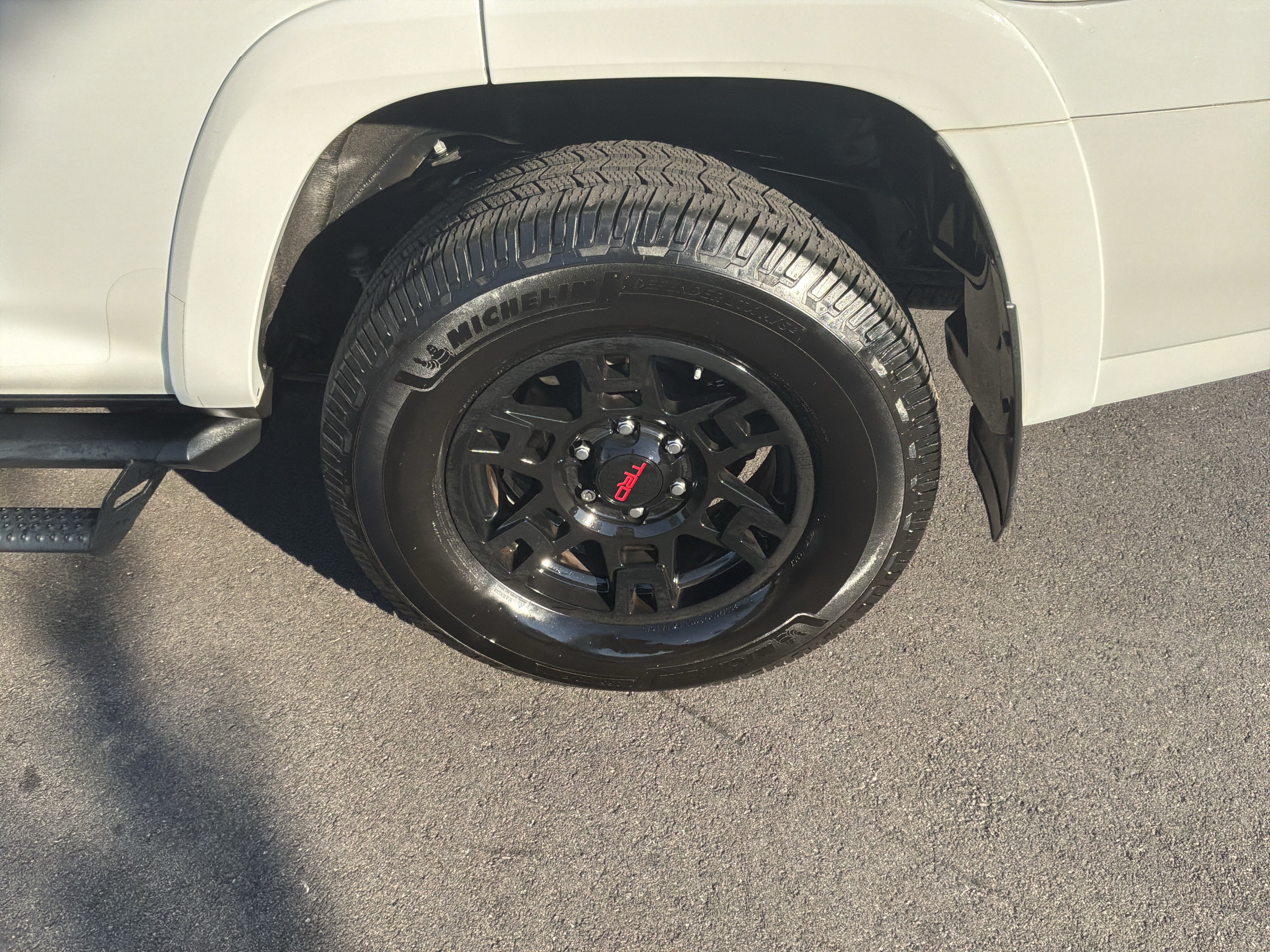 Used 2021 Toyota 4Runner TRD Off-Road Premium w/ Moonroof Package AWD/4WD image 13