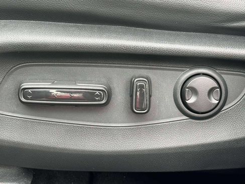 Used 2023 Honda CR-V EX-L image 15