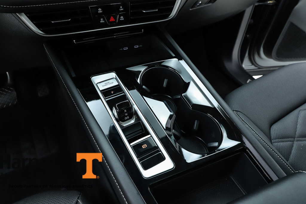 New 2025 Volkswagen Atlas SE w/ Panoramic Sunroof Package FWD image 24