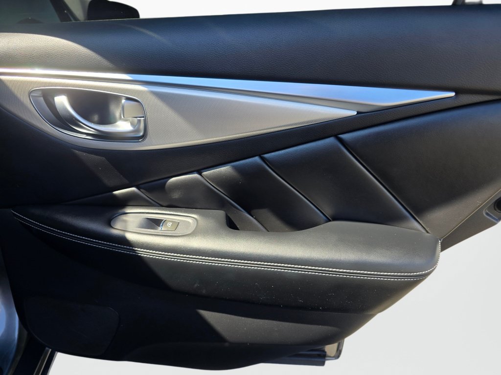 Used 2023 INFINITI Q50 Luxe w/ Cargo Package RWD image 24
