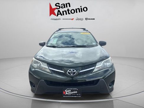 Used 2013 Toyota RAV4 LE FWD image 5