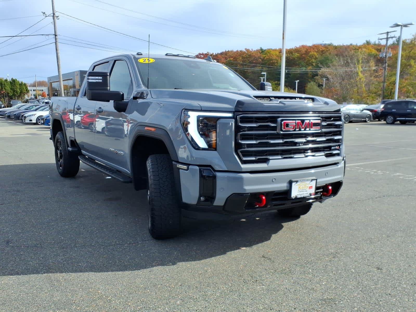 Used 2025 GMC Sierra 2500 AT4 w/ AT4 Premium Plus Package AWD/4WD image 3
