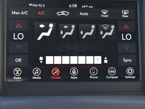 Used 2022 Dodge Challenger R/T image 23