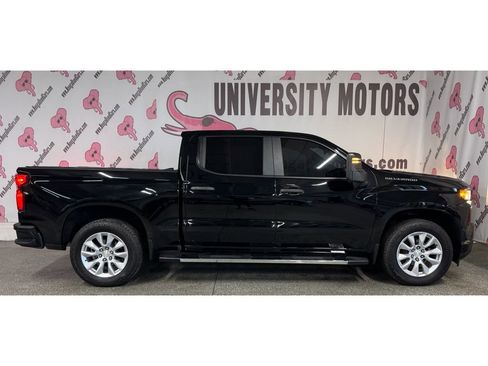 Used 2019 Chevrolet Silverado 1500 Custom w/ Custom Max Trailering Package image 9
