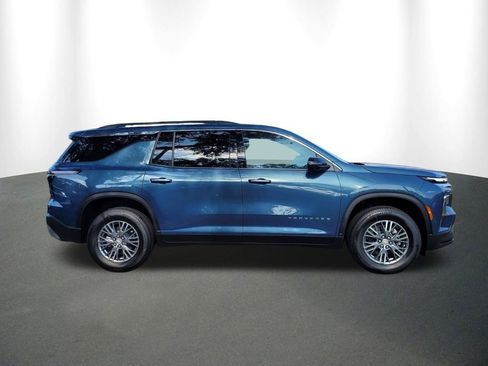 New 2026 Chevrolet Traverse LT w/ Driver Confidence Package image 10