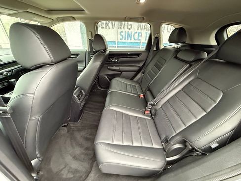 Used 2025 Honda CR-V EX-L image 9