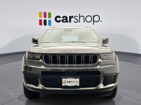 Used 2025 Jeep Grand Cherokee L Laredo AWD/4WD image 8