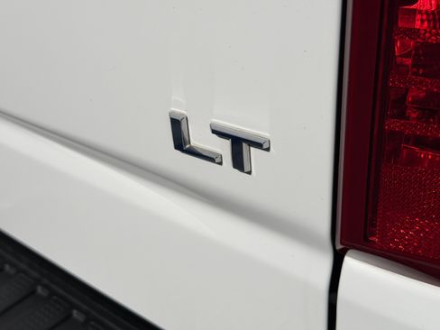 Used 2020 Chevrolet Silverado 1500 LT w/ All-Star Edition image 11