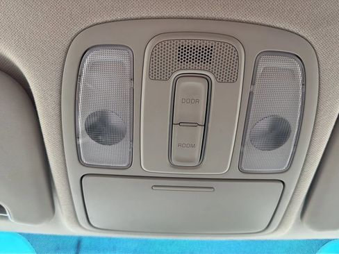 Used 2019 Kia Soul FWD image 21