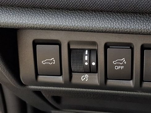 Certified 2025 Subaru Outback Premium AWD/4WD image 26