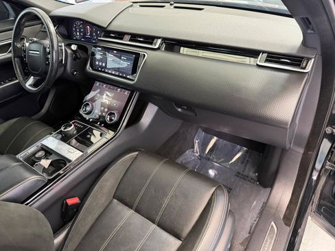 Used 2020 Land Rover Range Rover Velar R-Dynamic S AWD/4WD image 28