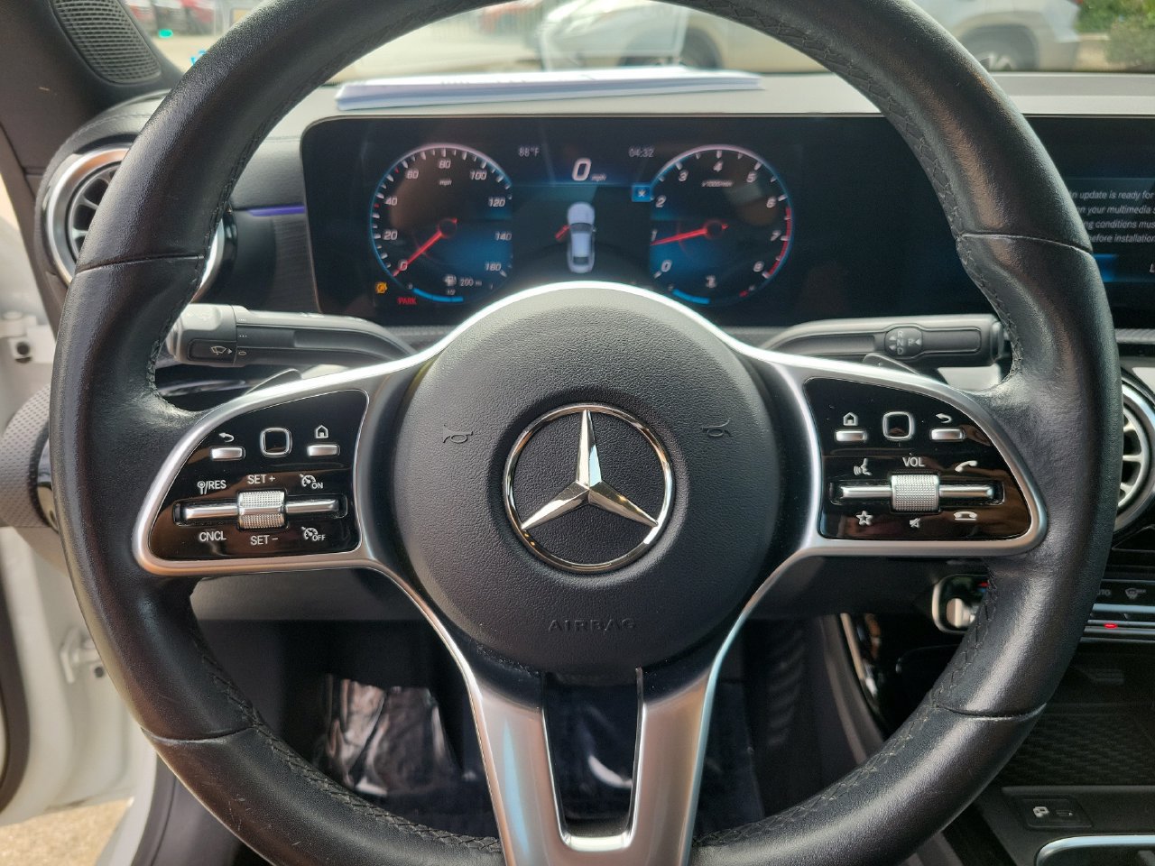 Used 2021 Mercedes-Benz CLA 250 image 17