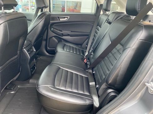 Used 2024 Ford Edge SEL w/ Convenience Package image 22