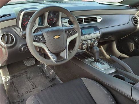 Used 2015 Chevrolet Camaro LS RWD image 10