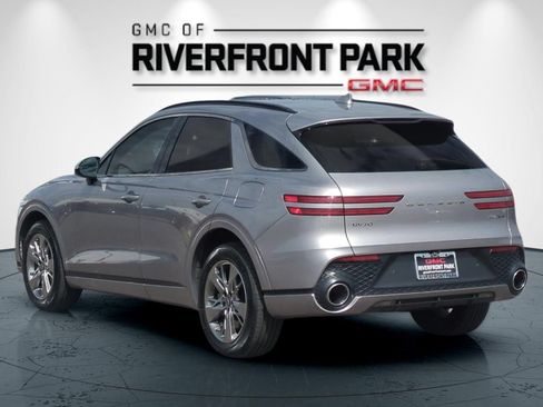 Used 2022 Genesis GV70 3.5T Sport AWD/4WD image 5
