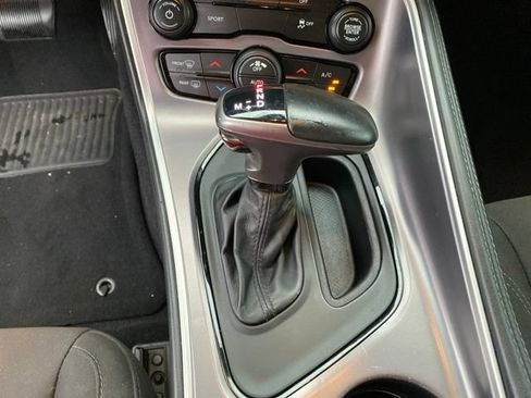 Used 2019 Dodge Challenger SXT RWD image 22