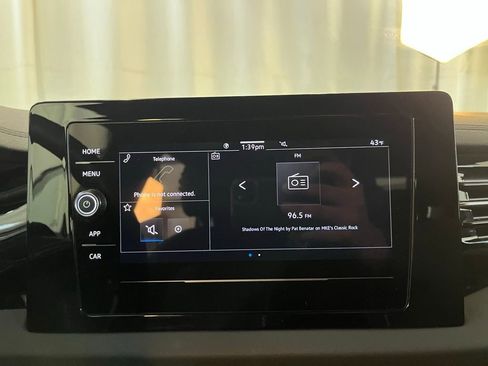 Certified 2025 Volkswagen Jetta Sport image 18