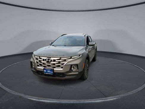 Used 2022 Hyundai Santa Cruz SEL w/ Activity Package FWD image 3