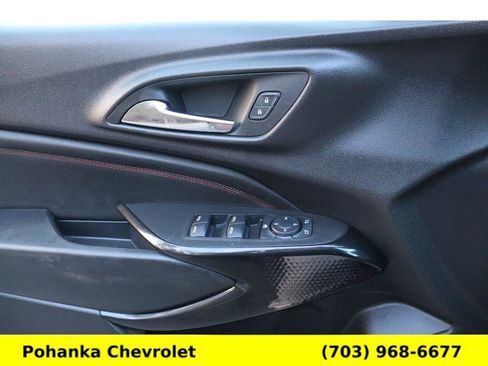 Used 2024 Chevrolet Trax RS w/ Sunroof Package image 21