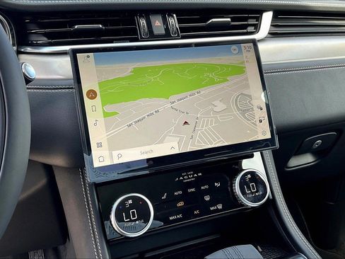 New 2026 Jaguar F-PACE R-Dynamic S image 11