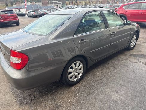 Used 2003 Toyota Camry XLE image 6