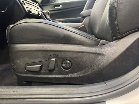 Used 2020 Kia Optima SE image 15