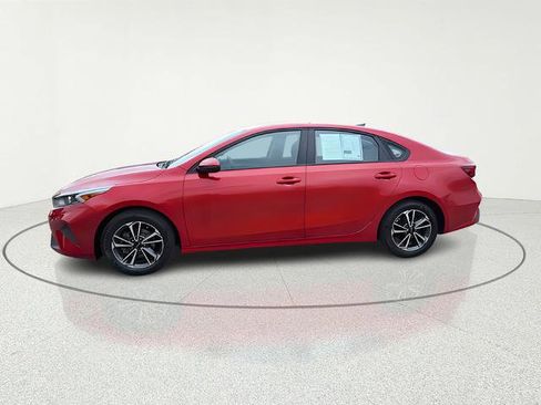 Certified 2023 Kia Forte LXS w/ LXS Technology Package FWD image 2