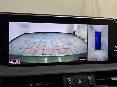 Used 2019 Lexus ES 300h w/ Accessory Package 2 image 6