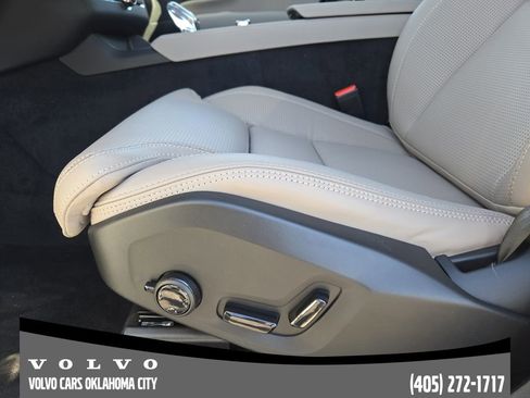 New 2026 Volvo XC90 B6 Ultra w/ Lounge Package AWD/4WD image 23