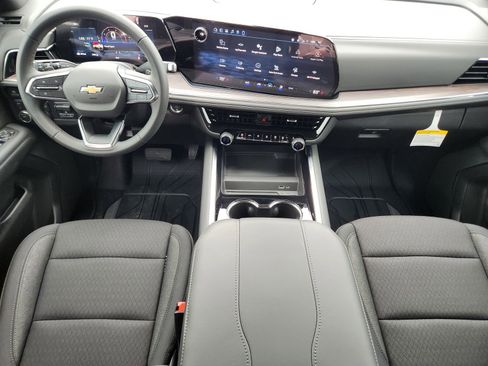 New 2026 Chevrolet Suburban LS w/ LS Custom Edition AWD/4WD image 24