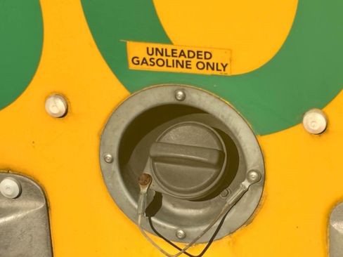 Used 2015 GMC Savana 3500 image 25