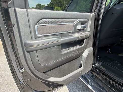 Used 2025 RAM 2500 Big Horn AWD/4WD image 24