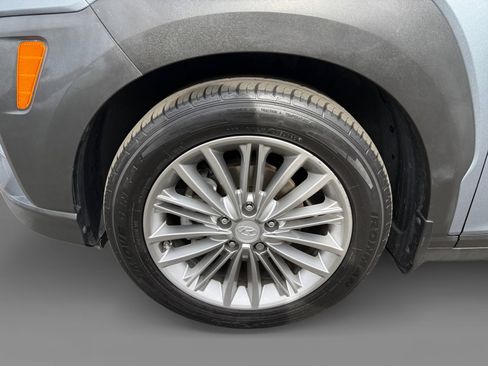 Used 2020 Hyundai Kona SEL image 9