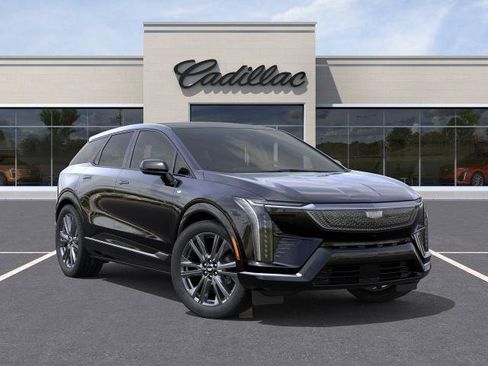 New 2026 Cadillac Optiq Sport 2 AWD/4WD image 31
