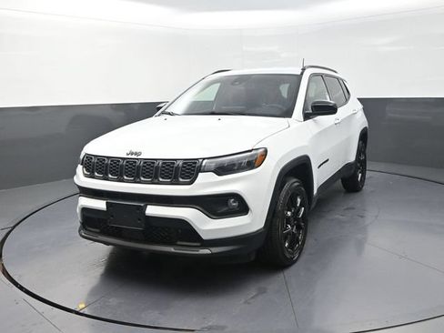 New 2026 Jeep Compass Latitude AWD/4WD image 5