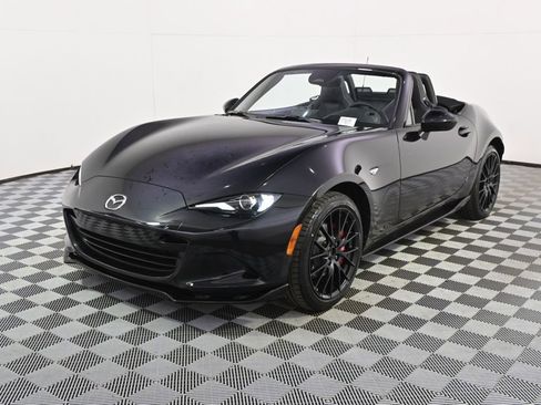New 2026 MAZDA MX-5 Miata Club w/ Brembo/BBS Recaro Package RWD image 11