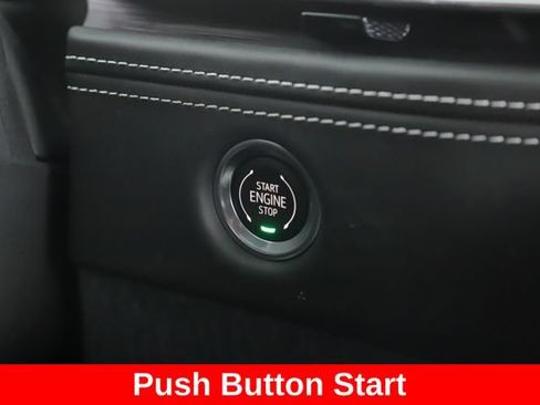 Used 2025 Cadillac Escalade ESV Sport Platinum AWD/4WD image 24