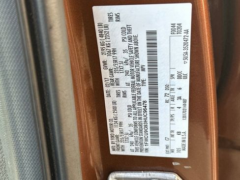 Used 2017 Ford Escape SE image 33