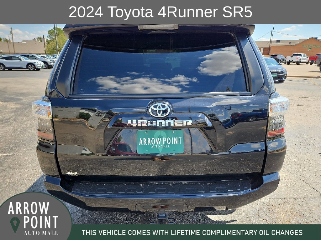 Used 2024 Toyota 4Runner SR5 RWD image 10