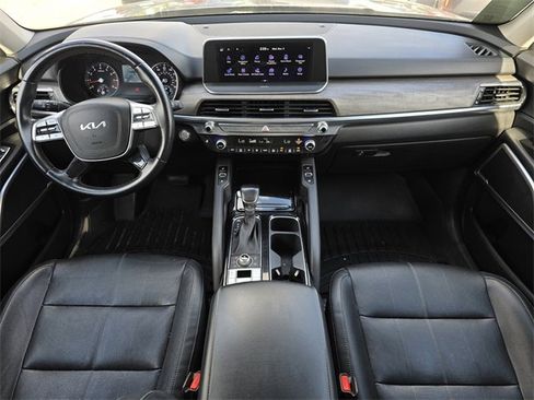 Certified 2022 Kia Telluride EX w/ EX Premium Package image 22