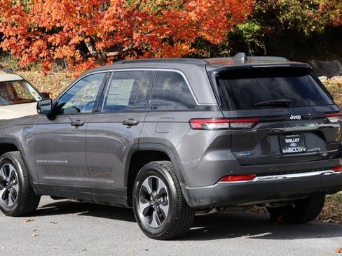Used 2024 Jeep Grand Cherokee Limited 4xe image 2