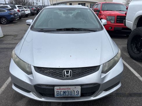 Used 2013 Honda Civic LX image 2
