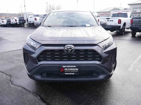 Used 2022 Toyota RAV4 LE image 3