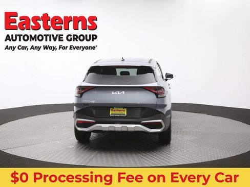 Used 2025 Kia Sportage EX FWD image 40