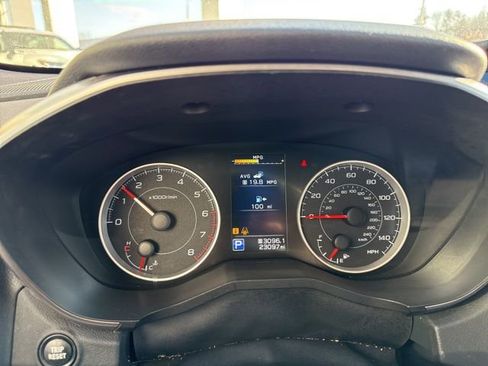 Used 2022 Subaru Ascent Premium w/ Convenience Package image 14